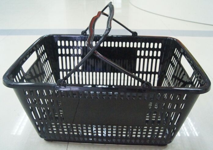 PE Store Hand Shopping Basket , Plastic Vegetable Storage Basket 32 Litres